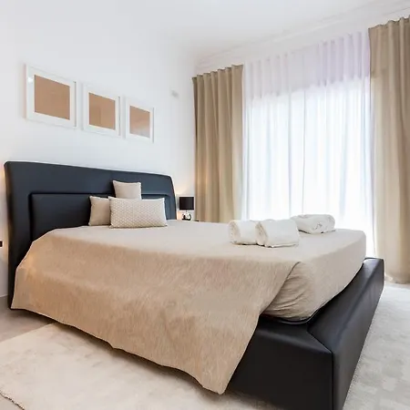 Edificio Sol Mr Sponsor * بورتيماو